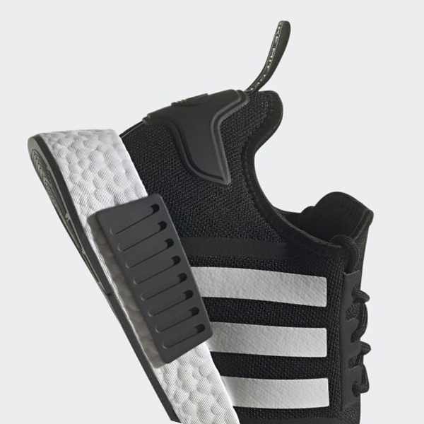 Zapatillas Adidas NMD_R1 Primeblue Mujer Chile Negras - EULCZY460