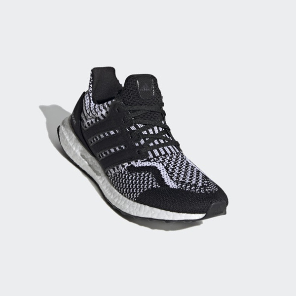 Zapatillas Adidas Ultraboost 5.0 DNA Mujer Chile Negras - GTCJQB018