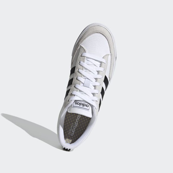 Zapatillas Para Caminar Adidas Retrovulc Hombre Chile Blancas - URBWMG271