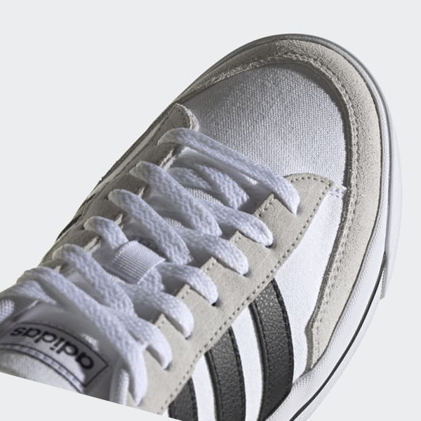 Zapatillas Para Caminar Adidas Retrovulc Hombre Chile Blancas - URBWMG271