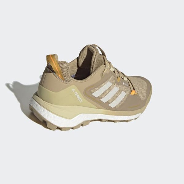 Zapatillas Trekking Adidas Terrex Skychaser GORE-TEX 2.0 Hombre Chile Beige - RBXDUN157