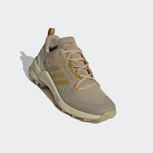 Zapatillas Trekking Adidas Terrex Swift R3 Hombre Chile Beige - AKMJBL376