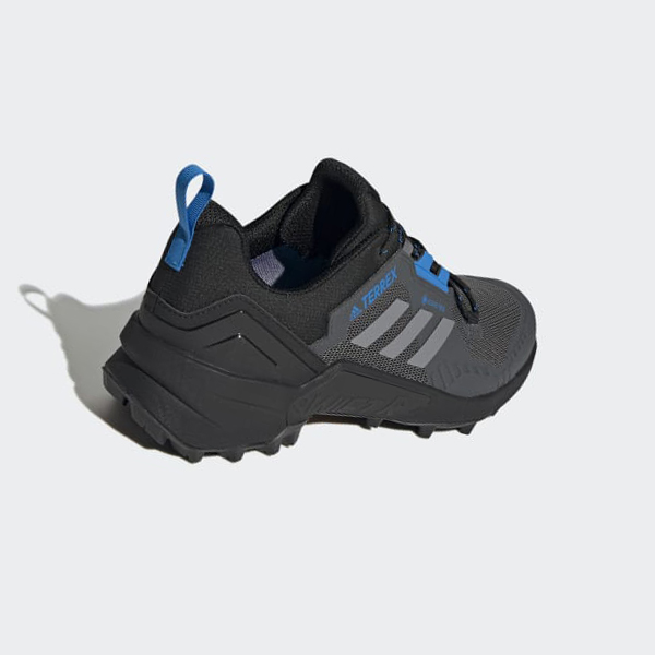 Zapatillas Trekking Adidas Terrex Swift R3 GORE-TEX Hombre Chile Negras - ECYUIO268